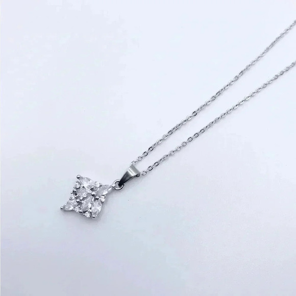 Necklace with message to mother - Picture 3 of 5